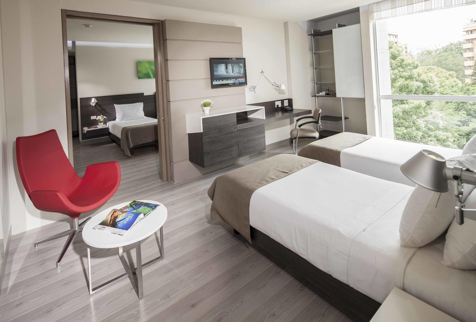 Inntu Hotel Medellin Ngoại thất bức ảnh