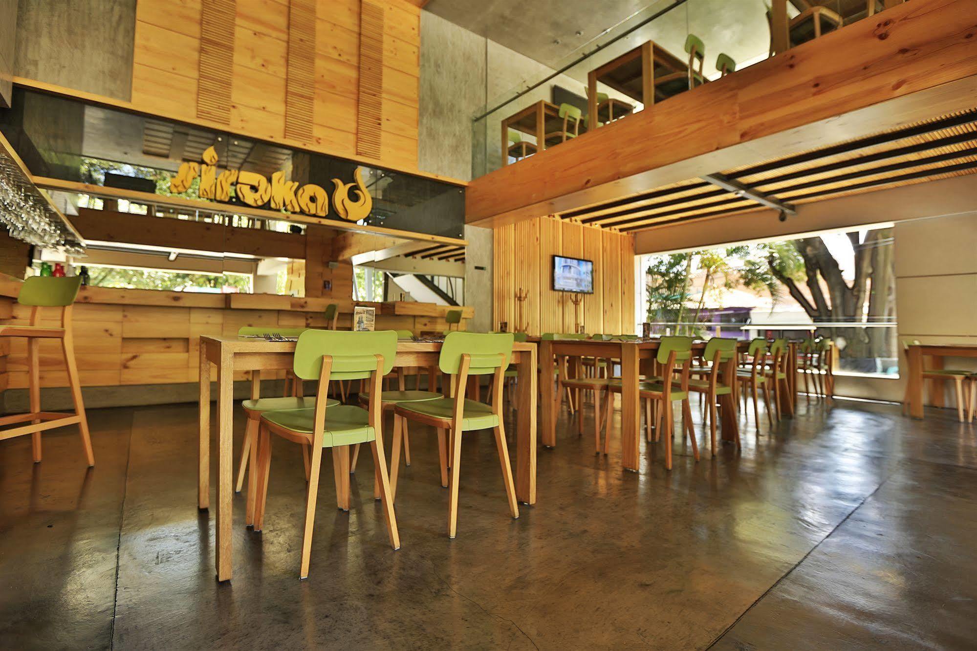 Inntu Hotel Medellin Ngoại thất bức ảnh